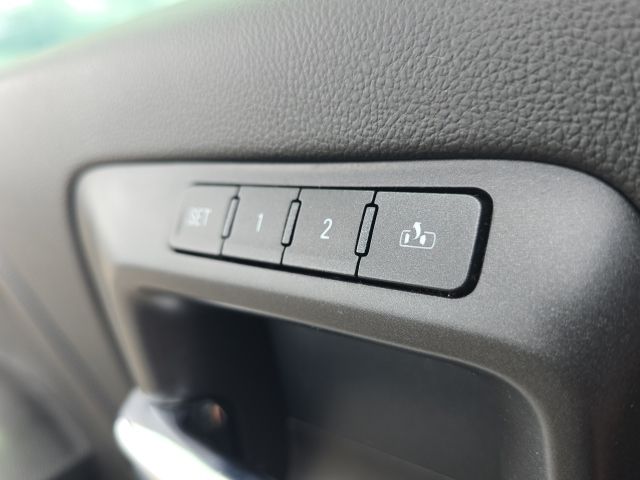 2018 GMC Sierra 1500 SLT:C02721