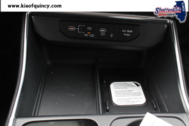 New 2026 Kia Carnival MPV Van