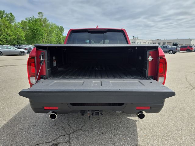 View vehicle photo 5