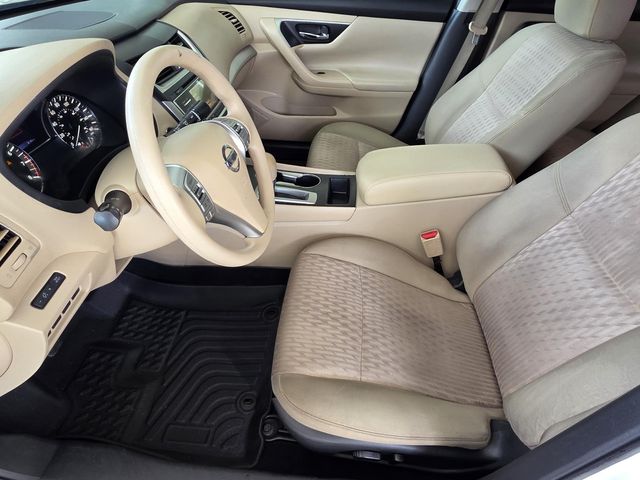 Used 2016 Nissan Altima Sedan