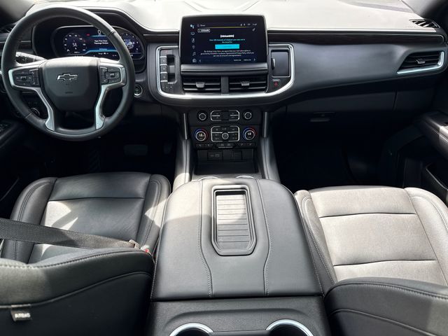 Used 2023 Black Chevrolet Z71 image 12