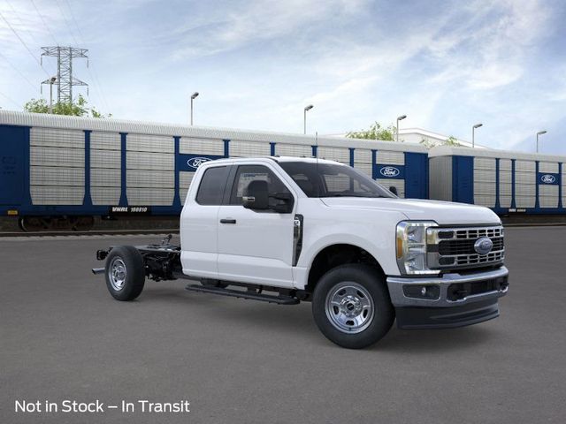 2026 Ford F-350 Chassis XL