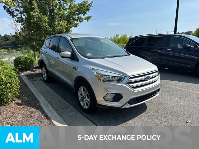 Used 2019 Silver Ford SE image 3