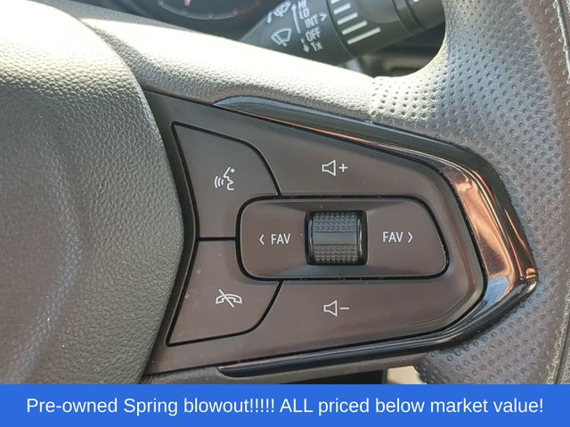 Used 2025 Summit White Chevrolet LS image 26