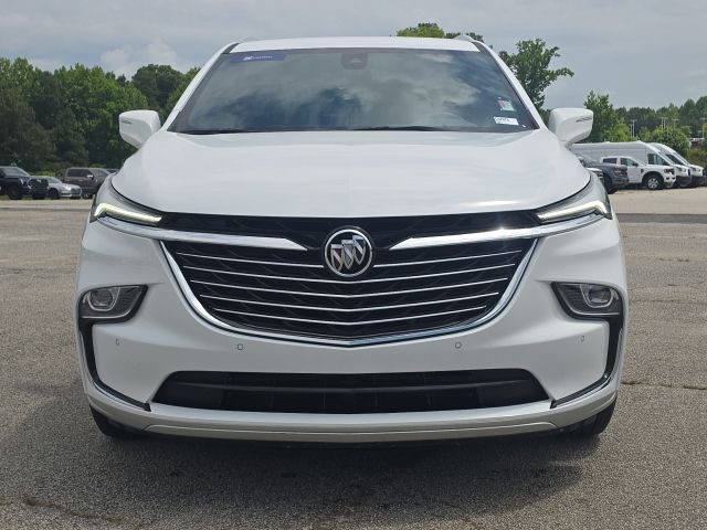 2023 Buick Enclave Essence:C02678