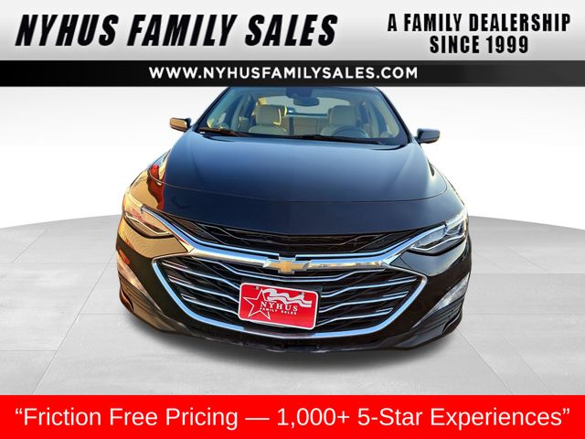 Mosaic Black Metallic 2024 Chevrolet Malibu LT with 2LT FWD Sedan Front-Wheel Drive Continuously Variable Transmission