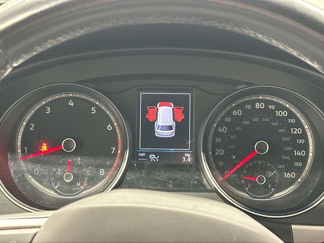 2021 Volkswagen Atlas Cross Sport 3.6L V6 SE w/Technology R-Line  at Subaru and VW of Moon Township