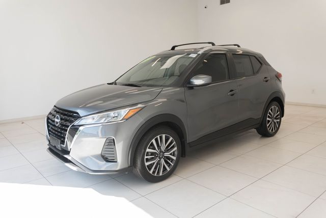 Used 2023 Nissan Kicks SUV