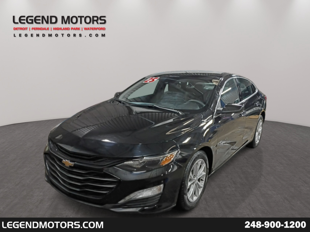 Mosaic Black Metallic 2025 Chevrolet Malibu LT with 1LT FWD Sedan Front-Wheel Drive Continuously Variable Transmission
