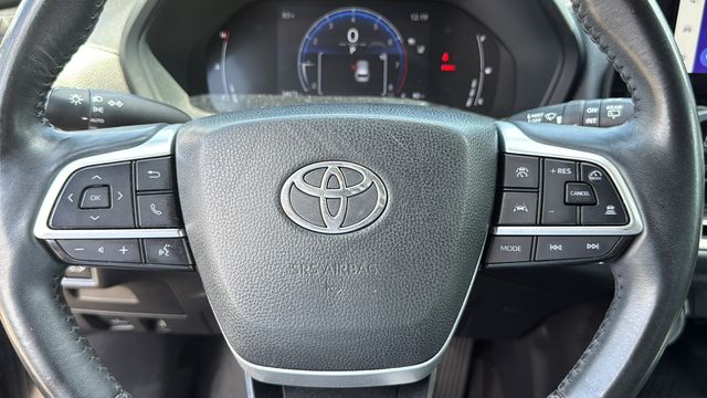 Used 2024 Toyota Grand Highlander SUV