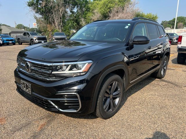 2021 Deep Black Volkswagen Atlas 3.6L V6 SE w/Technology R-Line AWD SUV