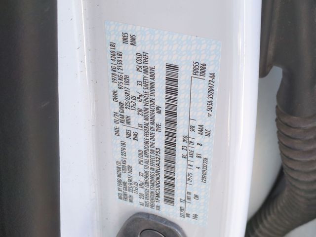 Used 2024 Oxford White Ford Active image 38