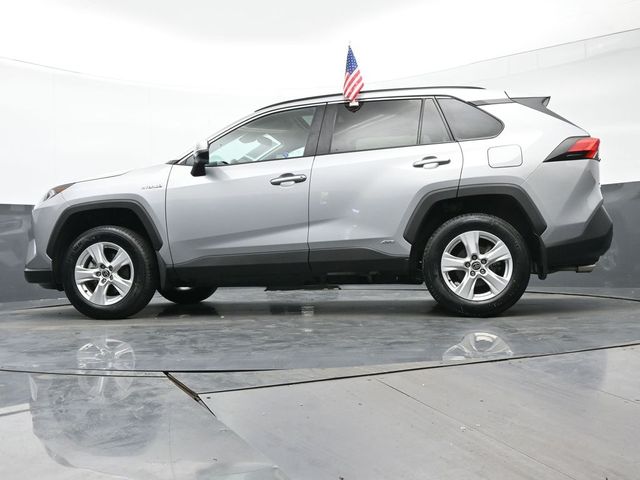 2021 Toyota RAV4 Hybrid XLE 35