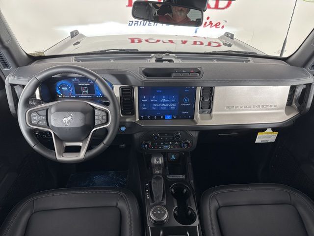 2025 Shadow Black Ford Bronco Outer Banks 4X4 SUV