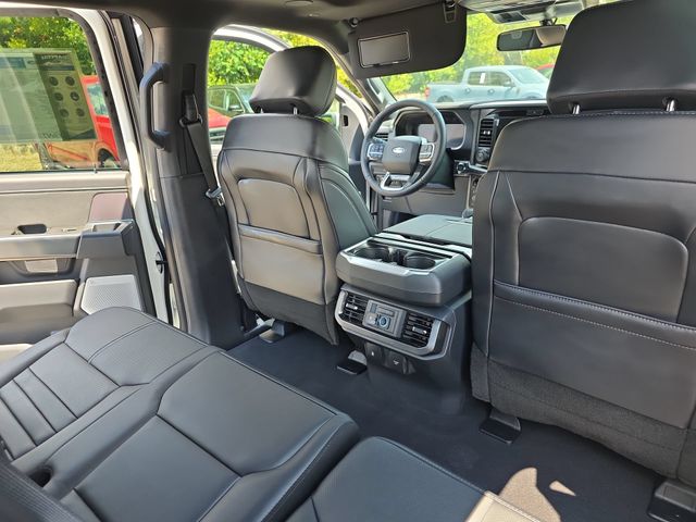 New 2026 Star White Metallic Tri-Coat Ford Platinum® image 12