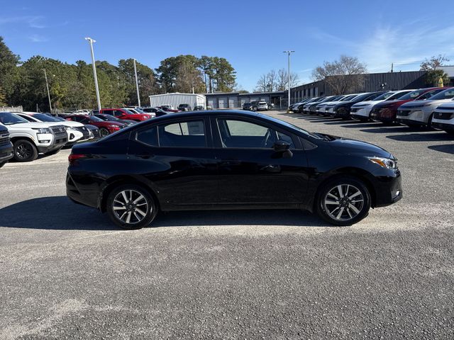 Used 2025 Black Nissan 1.6 SV image 4