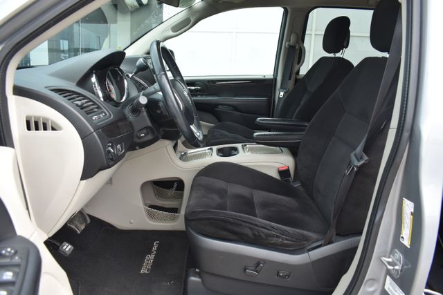 Used 2014 Dodge Grand Caravan Van