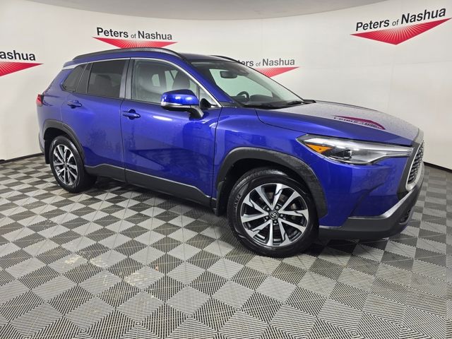 2024 Toyota Corolla Cross XLE AWD
