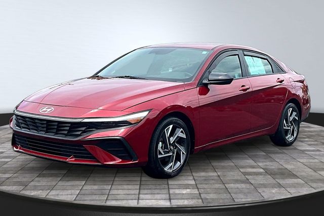 Ultimate Red 2025 Hyundai Elantra SEL Sport FWD Sedan Front-Wheel Drive Continuously Variable Transmission