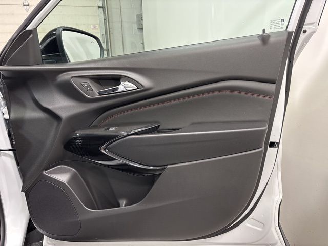 2025 Chevrolet Trax 2RS photo