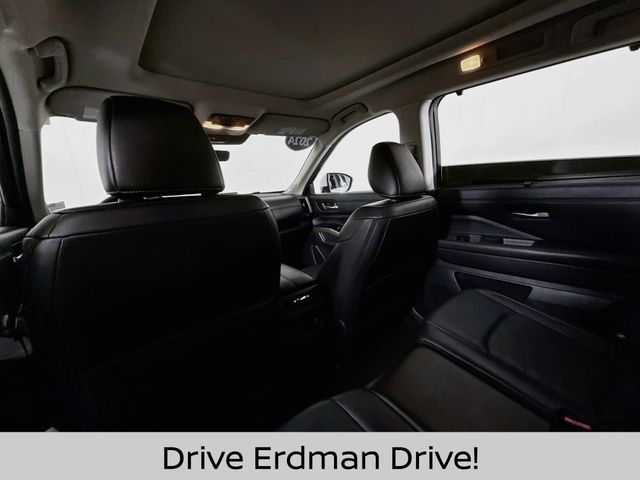 Used 2024 Nissan Pathfinder SUV