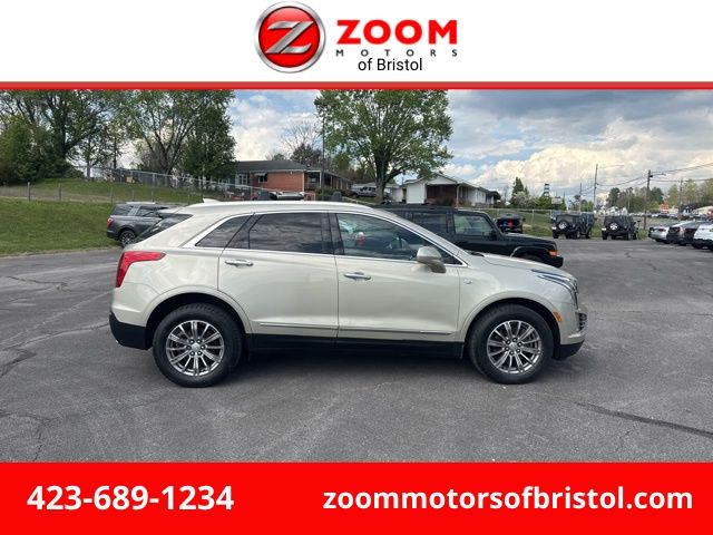 Silver Coast Metallic 2017 Cadillac XT5 Luxury AWD SUV / Crossover Four-Wheel Drive 8-Speed Automatic