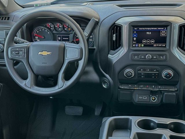 2024 Chevrolet Silverado 1500 Custom 12