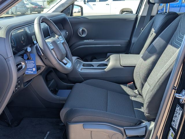 New 2026 Black Hyundai SE image 12