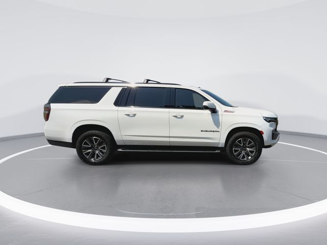 Used 2024 White Chevrolet Z71 image 12