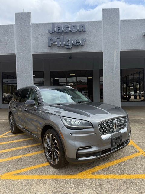 Gray Metallic 2023 Lincoln Aviator Reserve AWD SUV / Crossover All-Wheel Drive Automatic