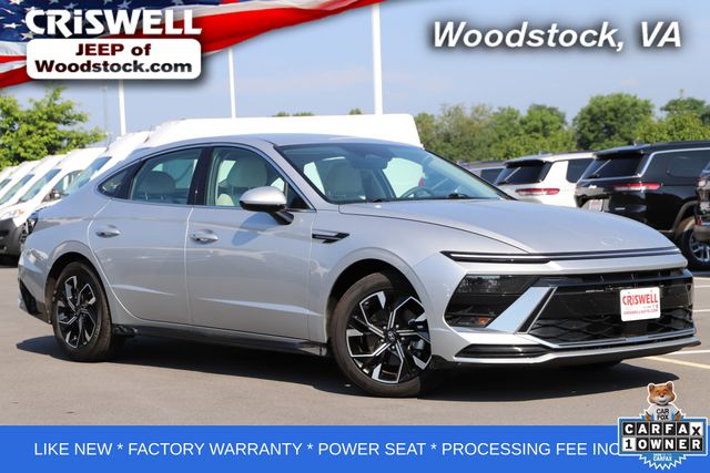 Silver 2025 Hyundai Sonata Sedan Front-Wheel Drive 8-Speed Automatic