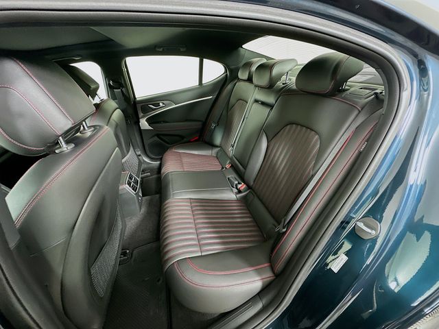 Thumbnail: 2025 Genesis G70 - 25