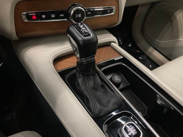 2018 Volvo XC90 T6 Inscription