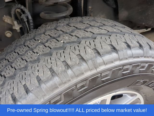 Used 2024 Carbonized Gray Metallic Ford Lariat image 19