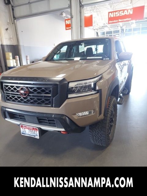 Baja Storm 2023 Nissan Frontier PRO-4X Crew Cab 4WD Pickup Truck Four-Wheel Drive 9-Speed Automatic