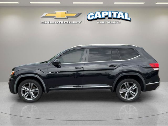 Used 2019 Black Volkswagen 3.6L V6 SEL R-Line image 2