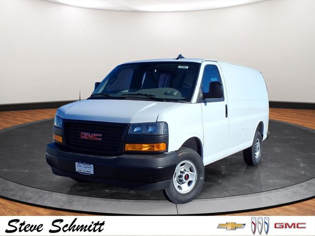Summit White 2025 GMC Savana Cargo 2500 RWD Van Rear-Wheel Drive 8-Speed Automatic Overdrive