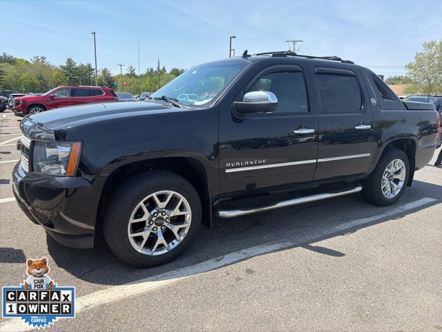2013 Chevrolet Avalanche LTZ Black Diamond Edition 4WD