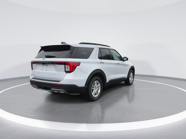 New 2026 Space White Metallic Ford Active image 7