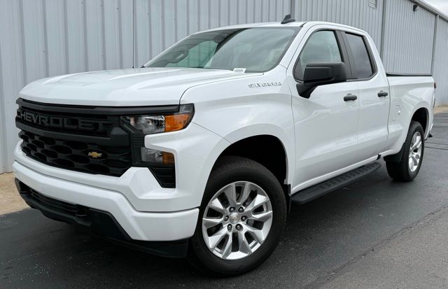 used 2024 Chevrolet Silverado 1500 car, priced at $33,544