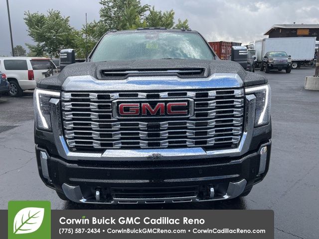 2025 GMC Sierra 2500HD Denali 33