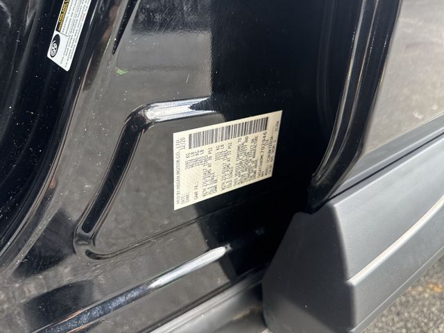 Used 2021 Black Nissan S image 34