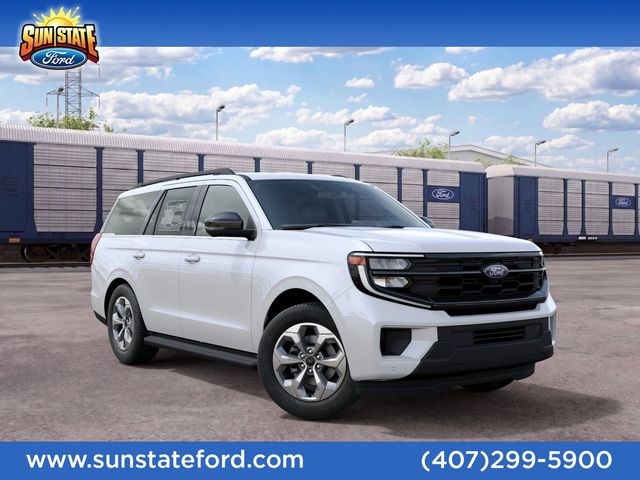 Star White Metallic Tri-Coat 2027 Ford Expedition SUV / Crossover 4X2 Automatic