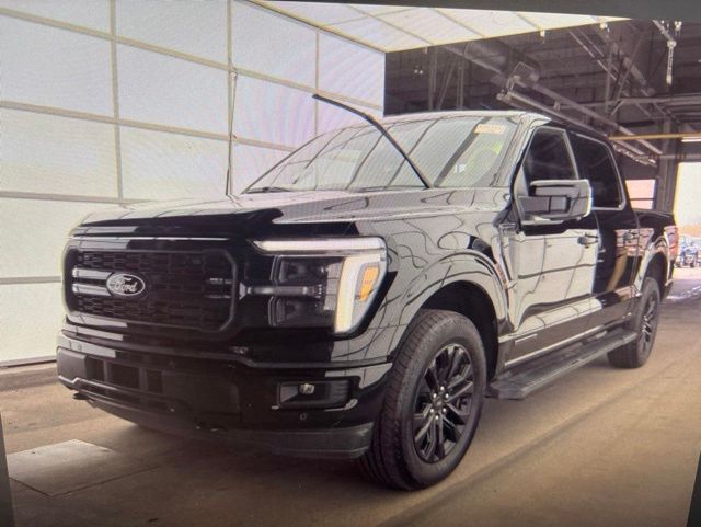 2025 Ford F-150 Lariat 4x4 SuperCrew 5-1/2 Box's photo