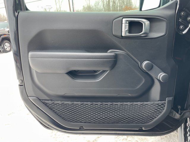 2023 Jeep Gladiator Sport - Black Clearcoat exterior view 10