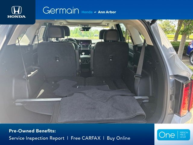 Used 2023 Wolf Gray Kia X-Line EX image 10