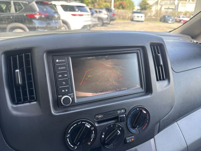 Used 2020 White Nissan S image 21