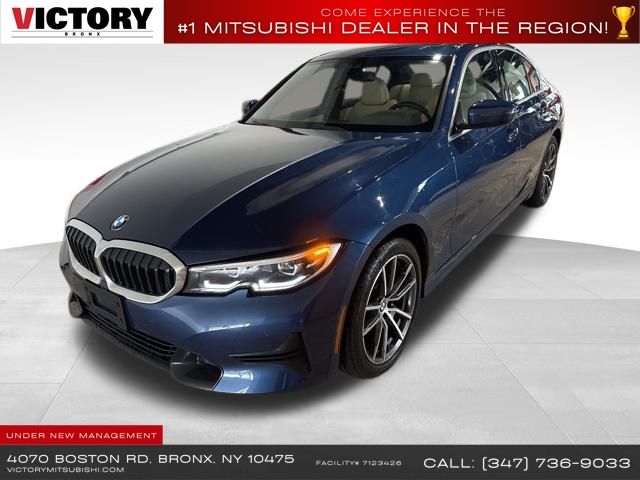 2022 BMW 3-Series 330i xDrive photo