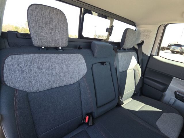 2023 Ford Maverick XLT:45872A