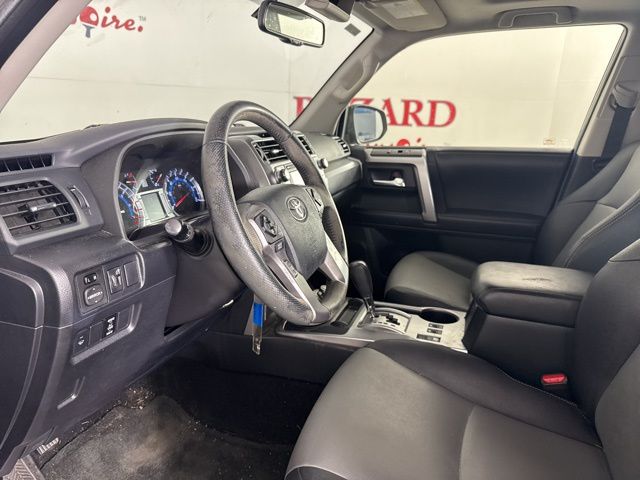 2018 Magnetic Gray Metallic Toyota 4Runner SR5 Premium 4X4 SUV